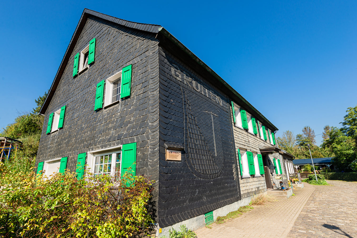 Haus in Gruiten Dorf  © Natalie Thill