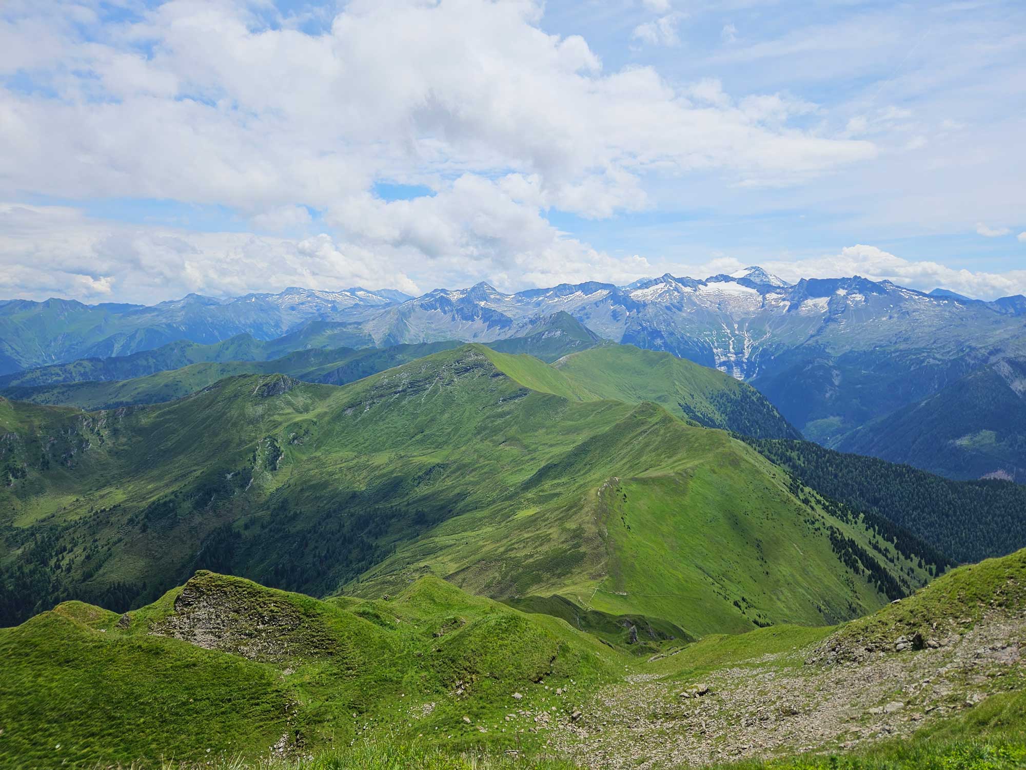 Der Gipfel bietet eine 360°- Weitsicht © Anja Pfeffer