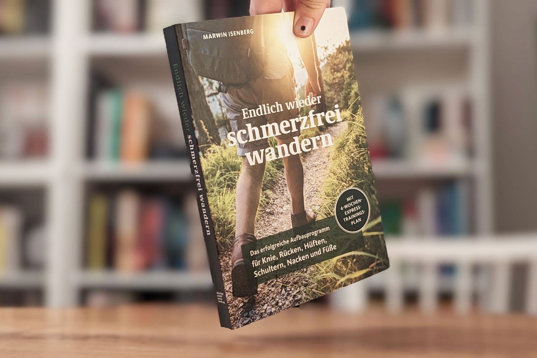 Marwin Isenbergs erstes Buch ist im Becker Joest Volk Verlag erschienen © Wandermagazin, R. Große