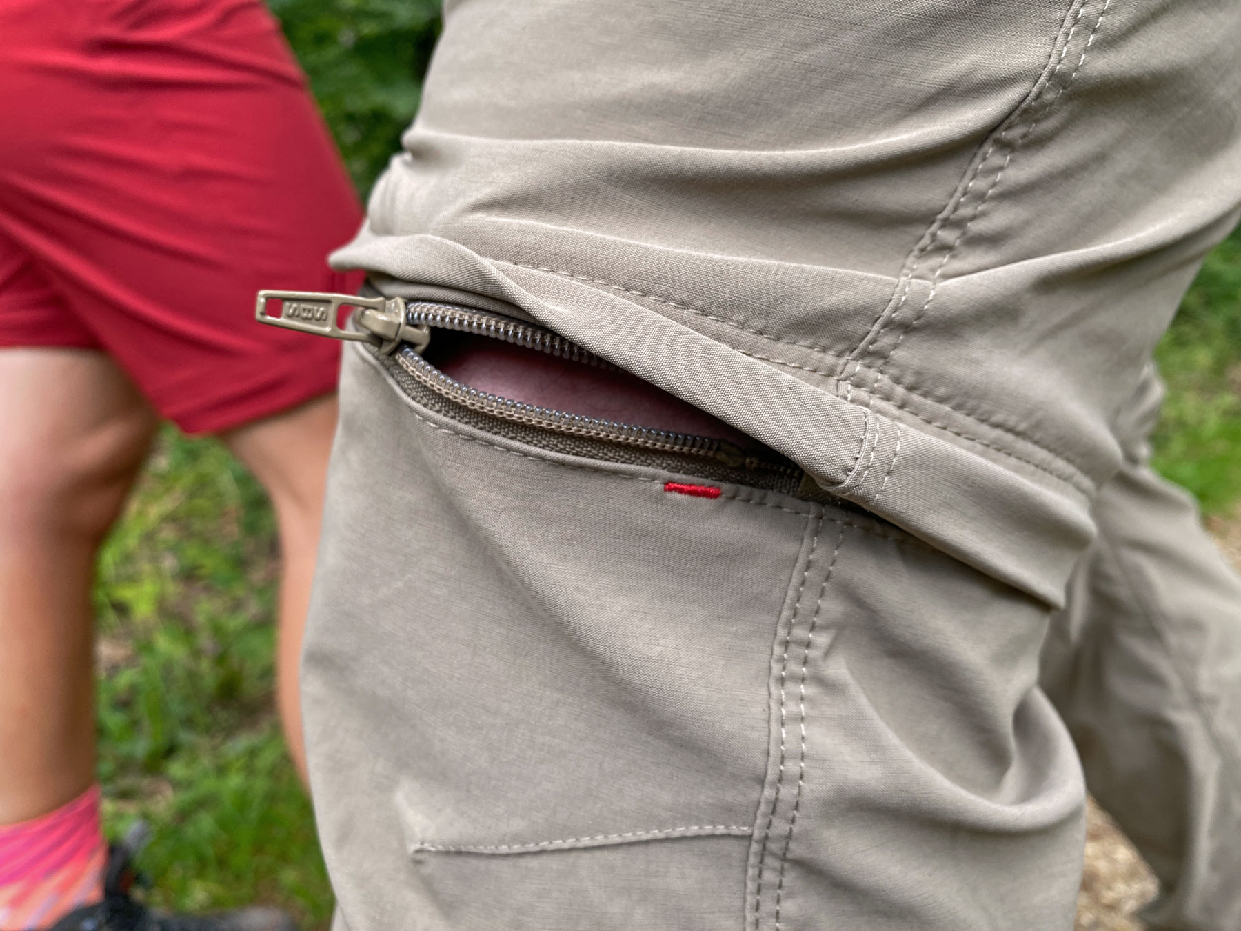 Zip-Off Hosen im Test. Alle Bilder © Wandermagazin, Ricarda Große